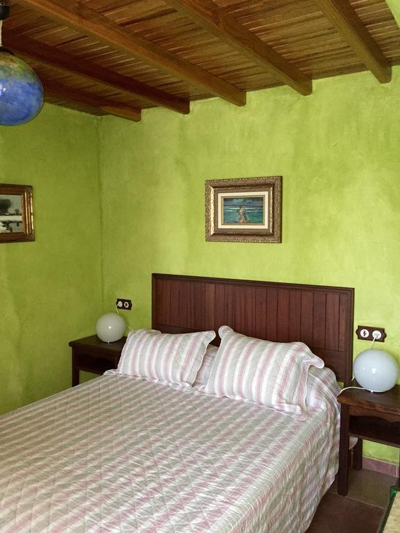 Apartamentos Rurales Casa Ron Coana Esterno foto